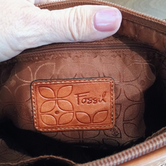 Fossil Tan Leather Women's Bag - Picture 10 of 11